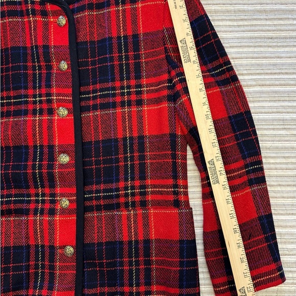 Liz Claiborne Collection Red Wool Plaid Collarless Blazer Vintage, Size 10 - Picture 8 of 11